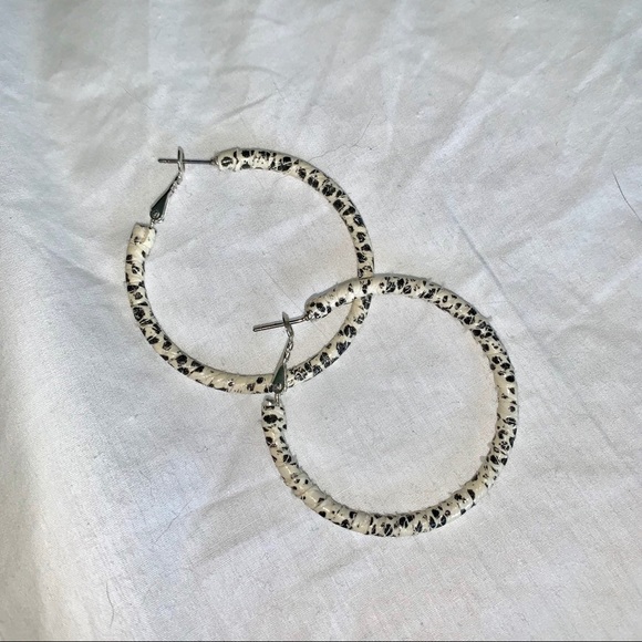 Snakeskin Wrapped Hoop Earrings - Picture 6 of 8